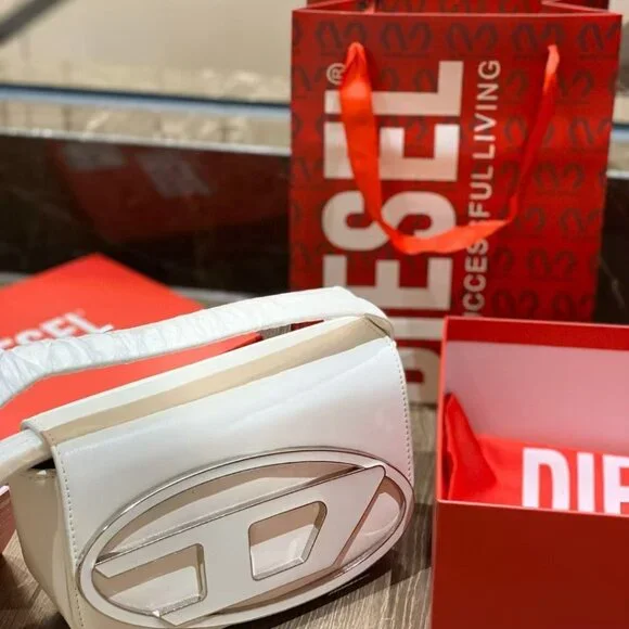 Diesel white handbag - Picture 3 of 4